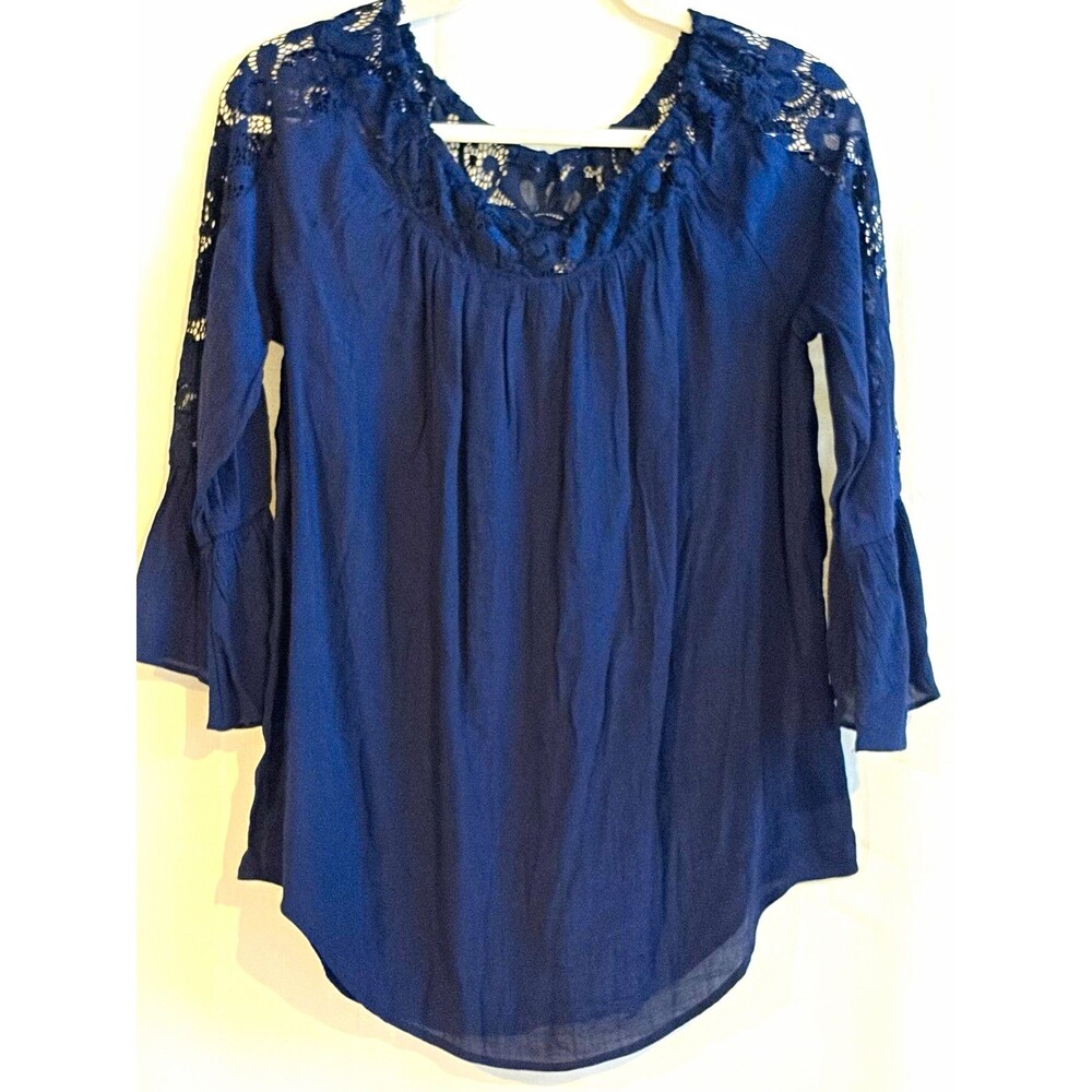 EST. 1946 Women's Blue Solid V-Neck 3/4 Bell Sleeve Lace Trim Blouse M